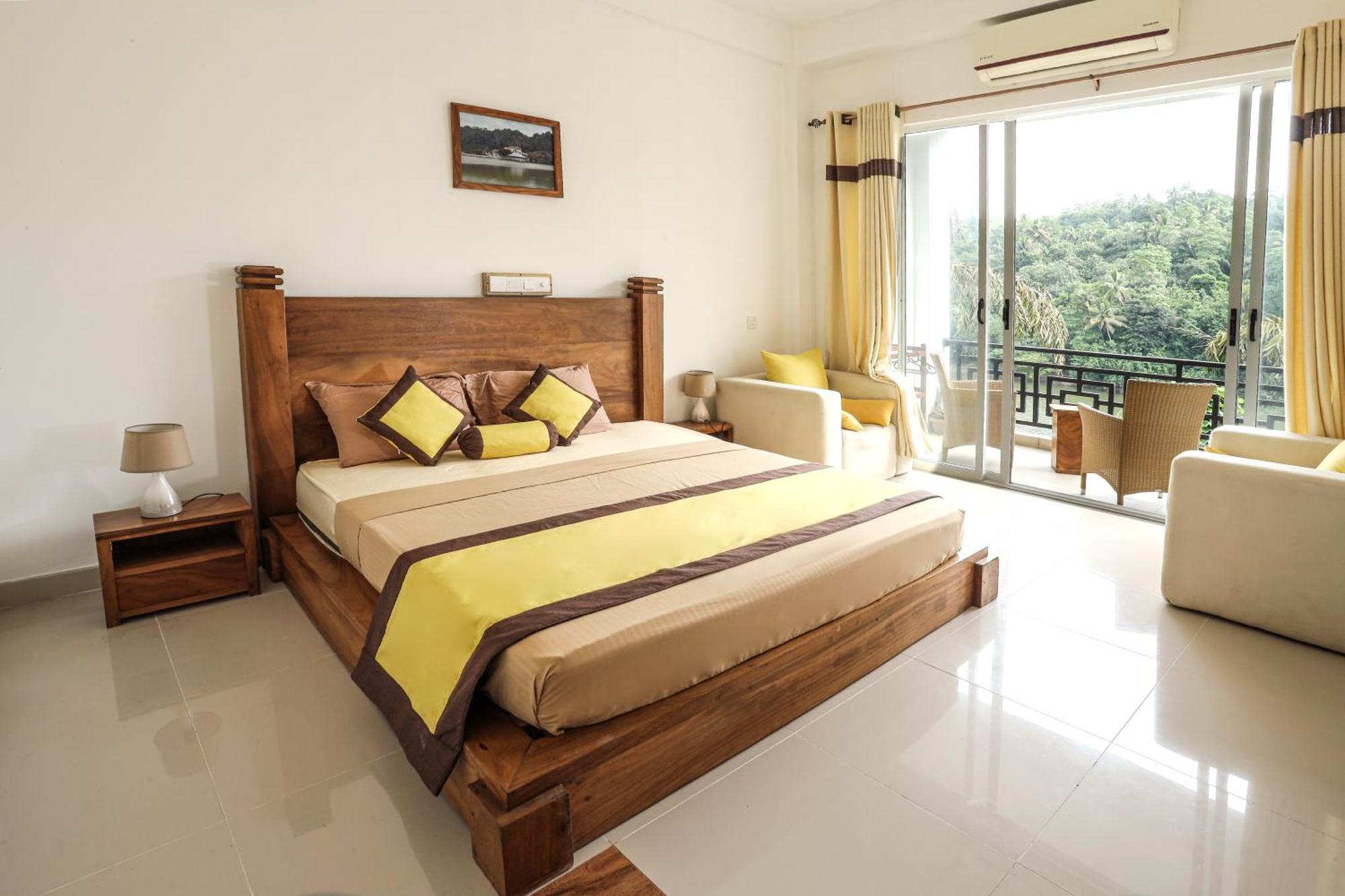 Kandy Rivers Edge Nature Resort ภายนอก รูปภาพ