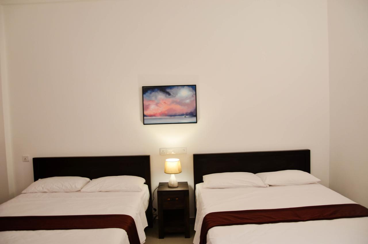 Kandy Rivers Edge Nature Resort ภายนอก รูปภาพ